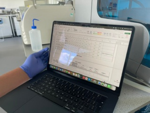 PAT testing records and reporting on a laptop